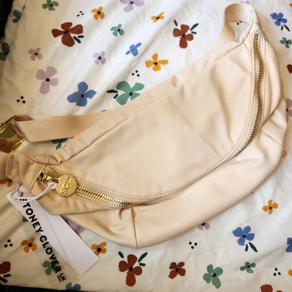 Stoney Clover Lane Jumbo Fanny Pack